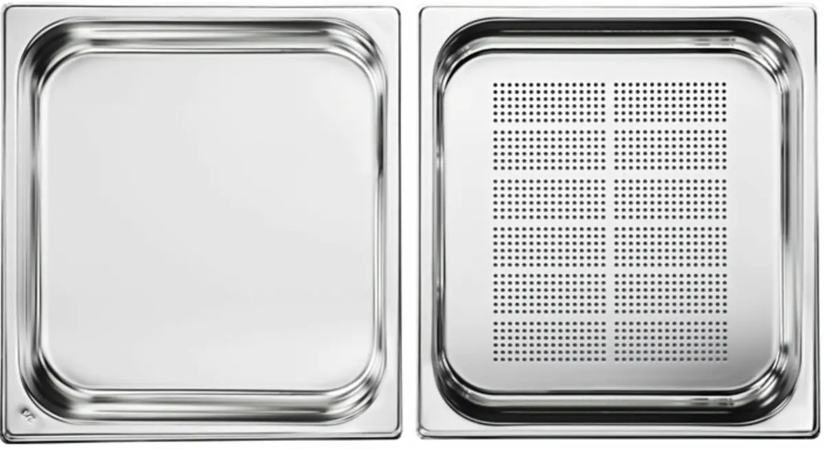 A9OBGC23 Set van 2 RVS stoomschalen waarvan 1 geperforeerd